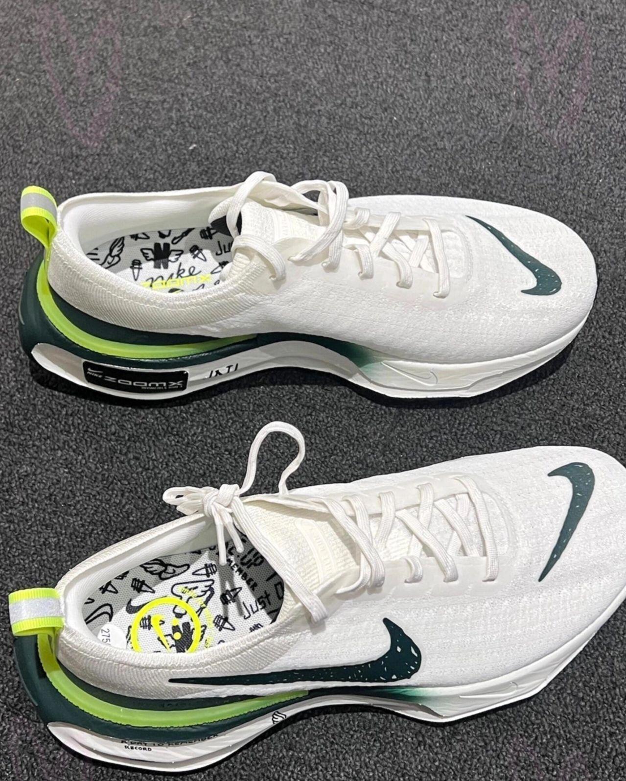 耐克目前为止最舒服的跑步鞋
耐克Inv